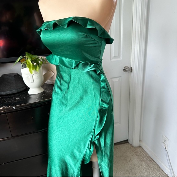 RUNAWAY THE LABEL LORENA MAXI DRESS - Picture 9 of 13